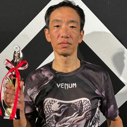  大石 佳史（ファイティングラボ新座AKZA）