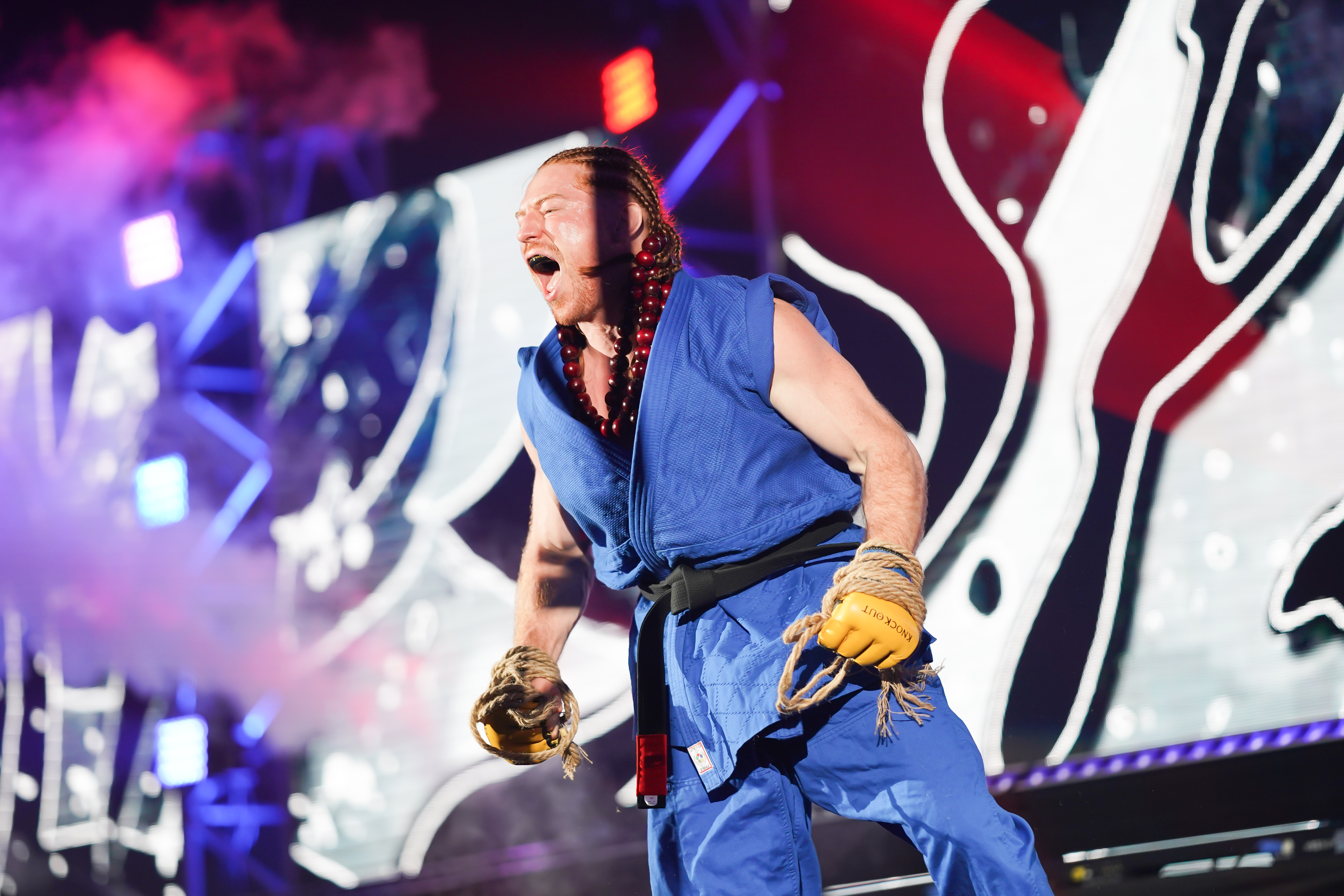 4.18 KNOCK OUT SPRING FES in OKINAWA｜スパイク・カーライル インタビュー公開！