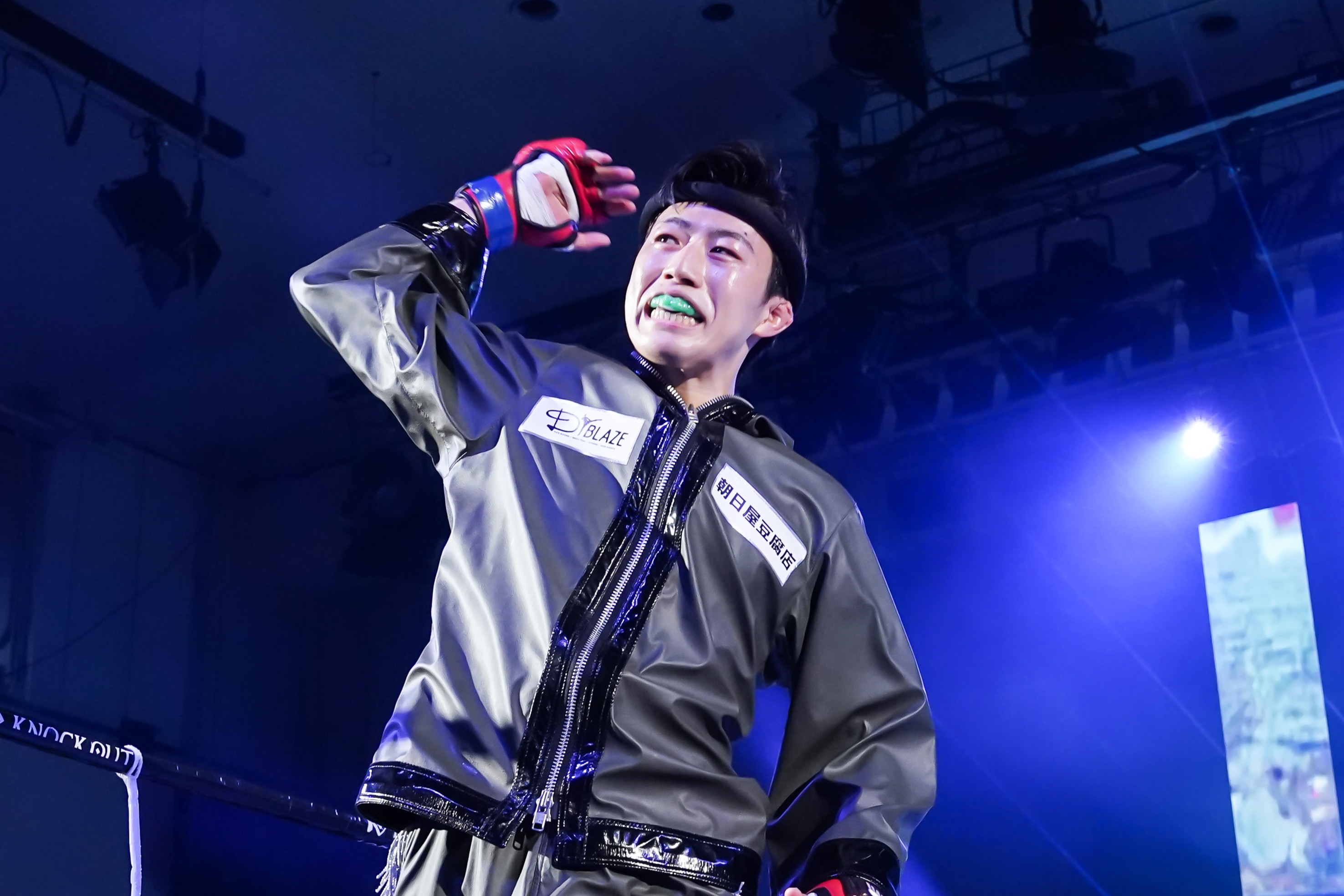 9.20   KNOCK OUT MX LIVE.2｜ 渡辺翔也 インタビュー公開！