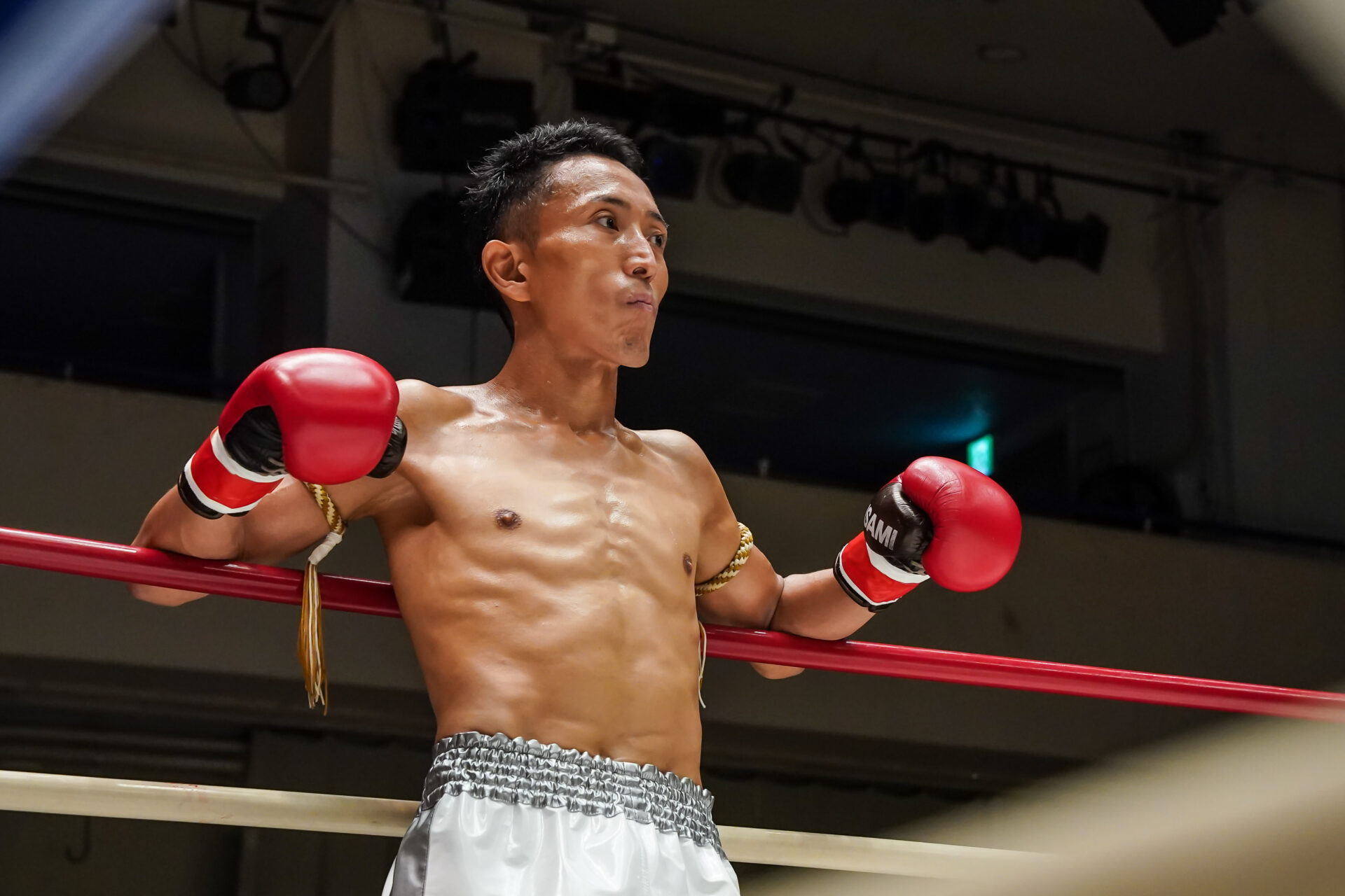 2.9 KNOCK OUT 2025 vol.1｜折戸アトム インタビュー公開！